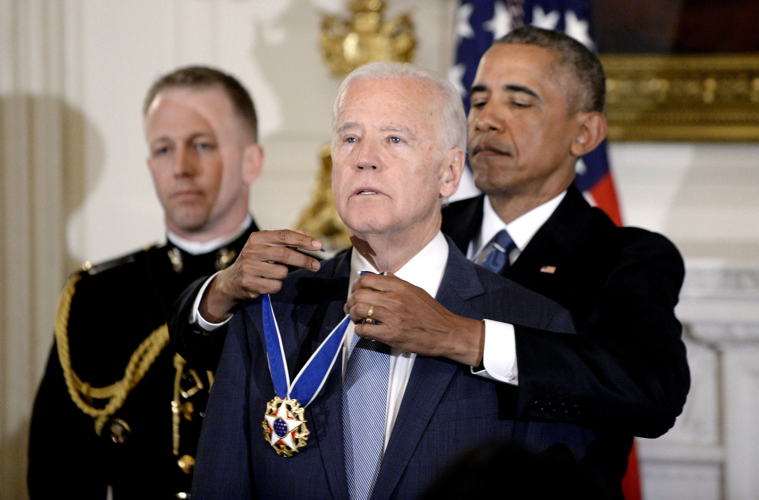 Obama gives Joe Biden Medal of Honour