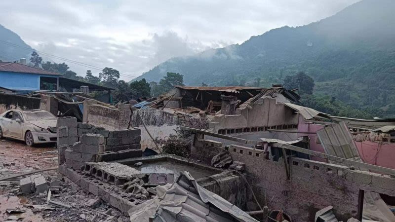 အောက်တိုဘာ ၂၉ ရက်နေ့ မနက် ၅ နာရီဝန်းကျင် ချင်းရွှေဟော်ဒေသက ညိုဖင်ကျီပ ရွာ လေကြောင်းတိုက်ခိုက်မှု