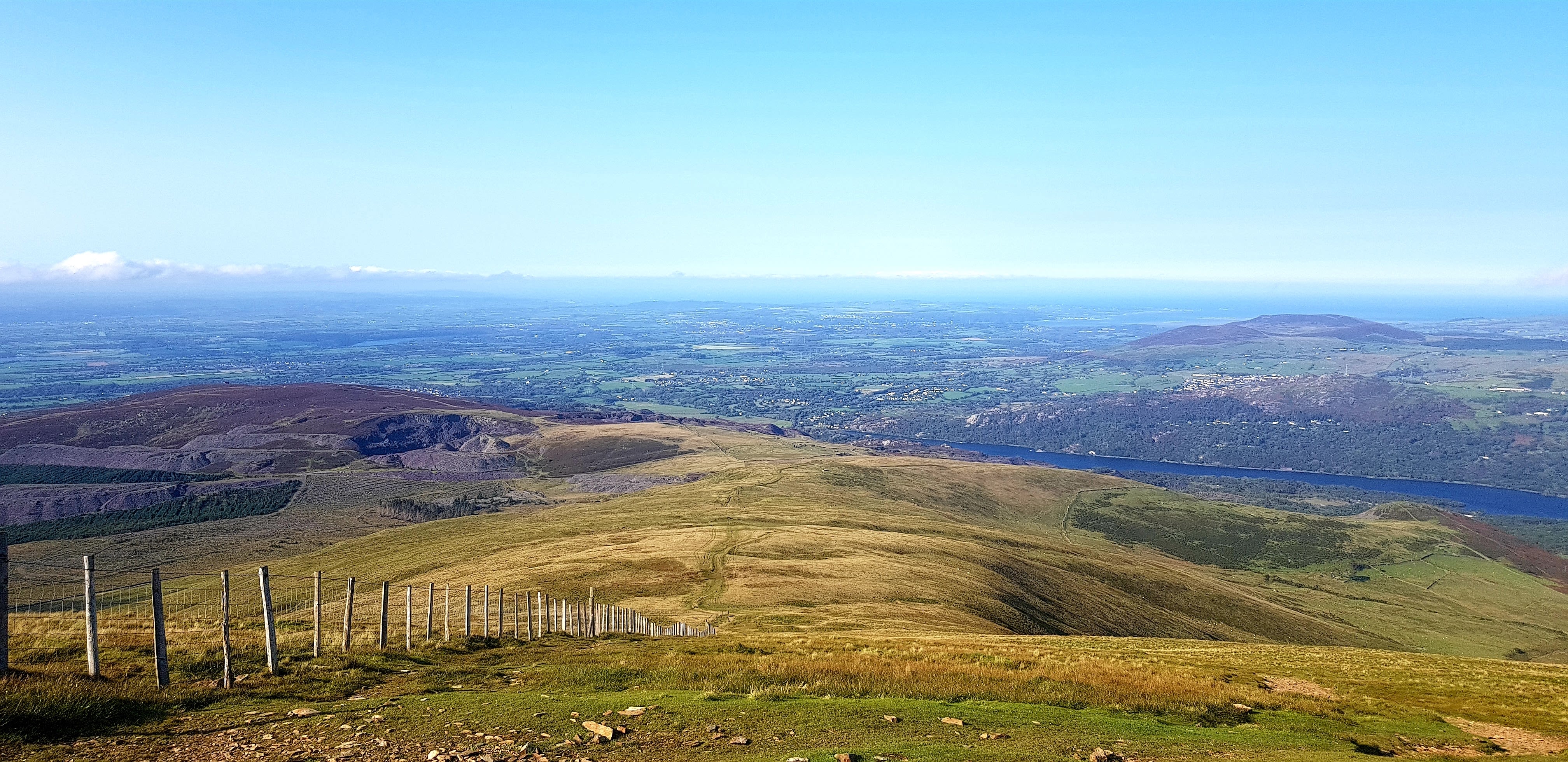Yr olygfa o Moel Eilio