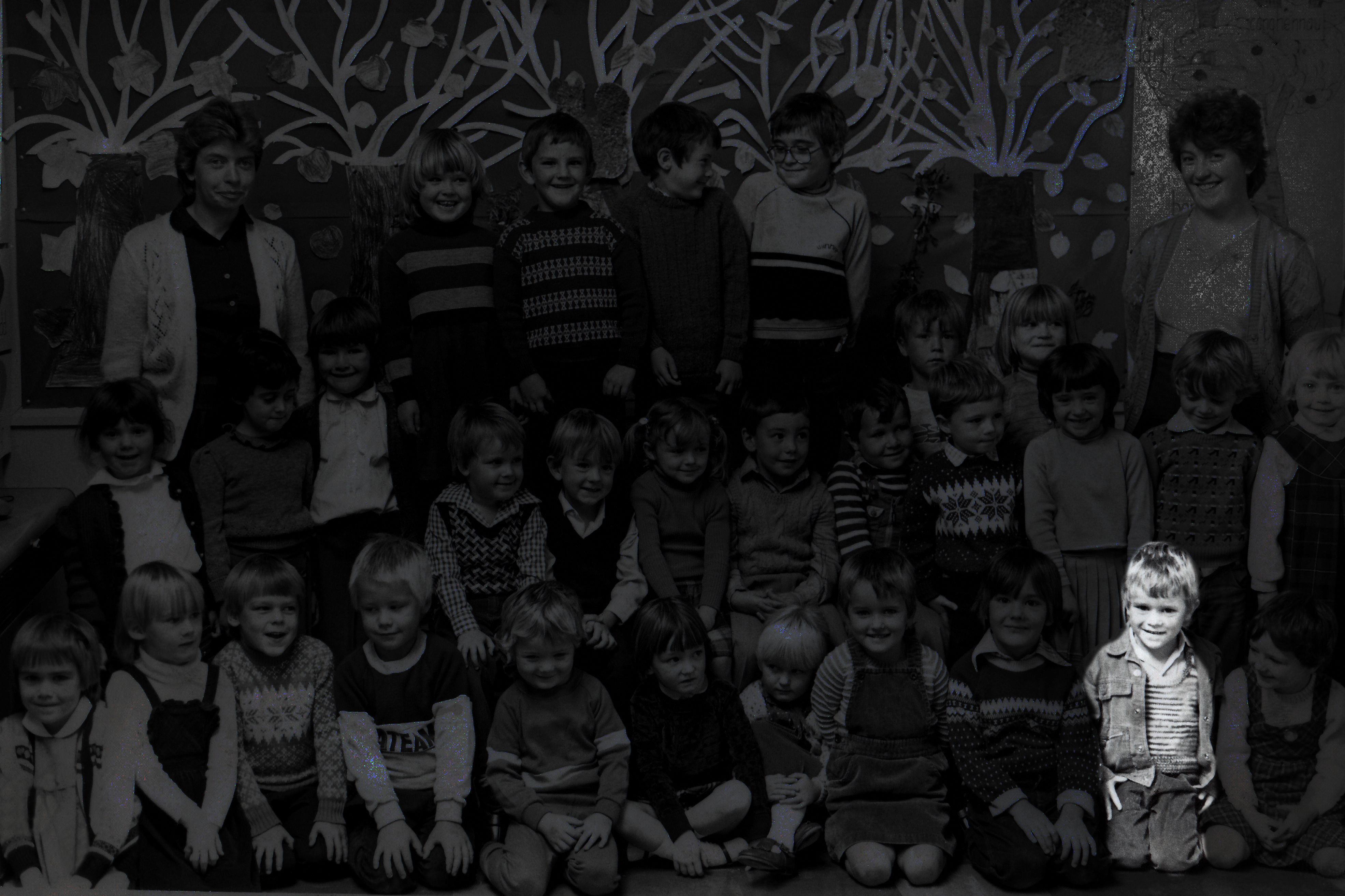 Dylan Llyr yn blentyn