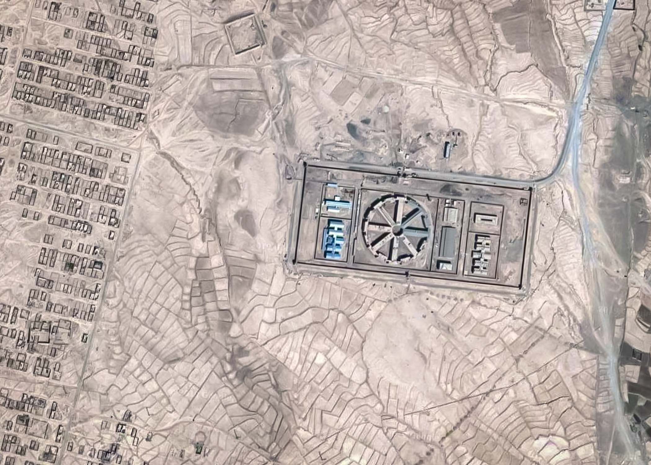 Pul-e-Charkhi prison from above