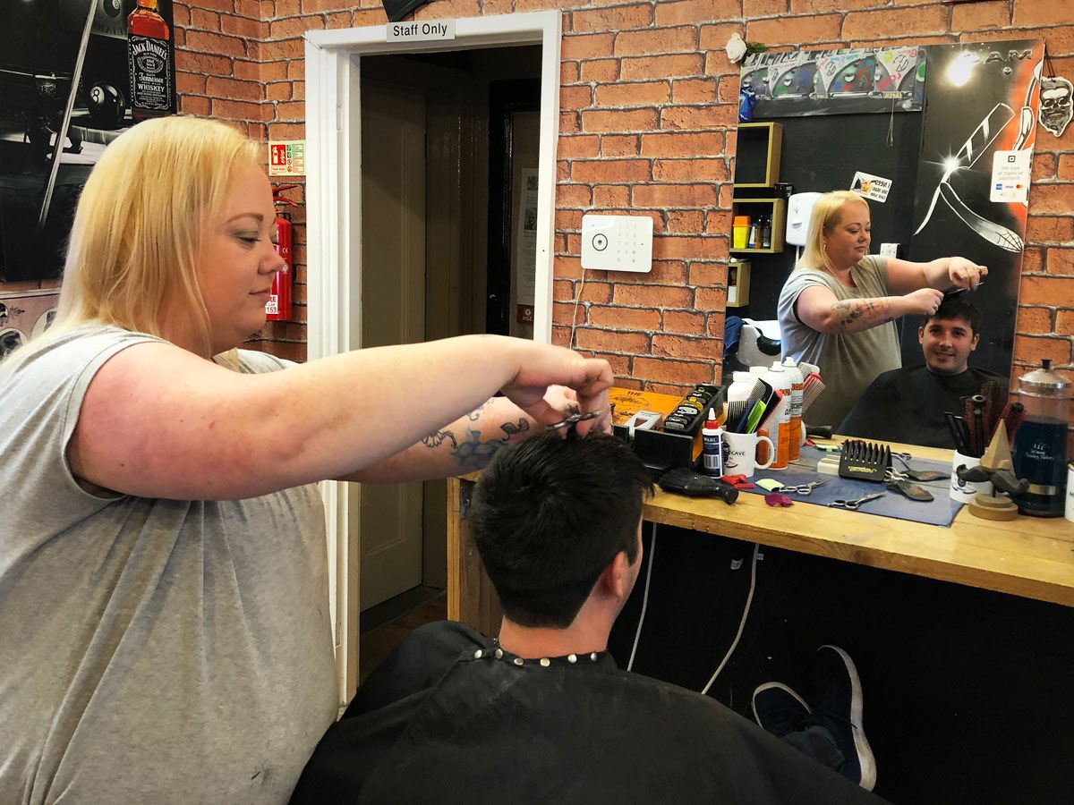 Sam Barrons cutting hair
