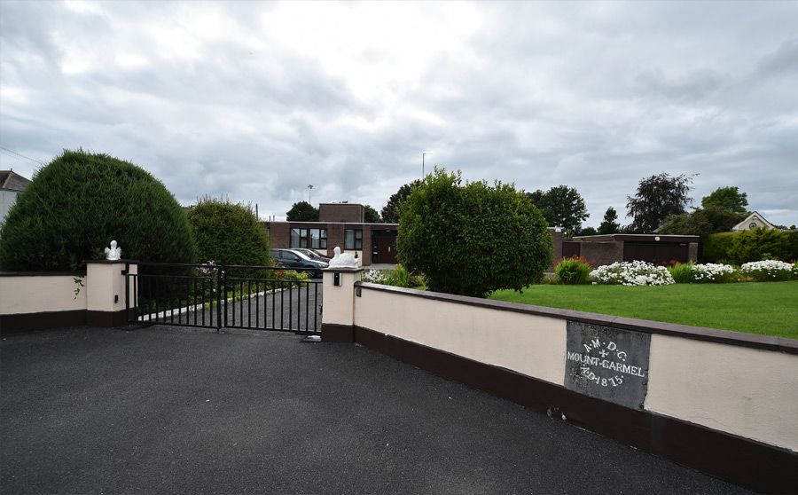 Mount Carmel school