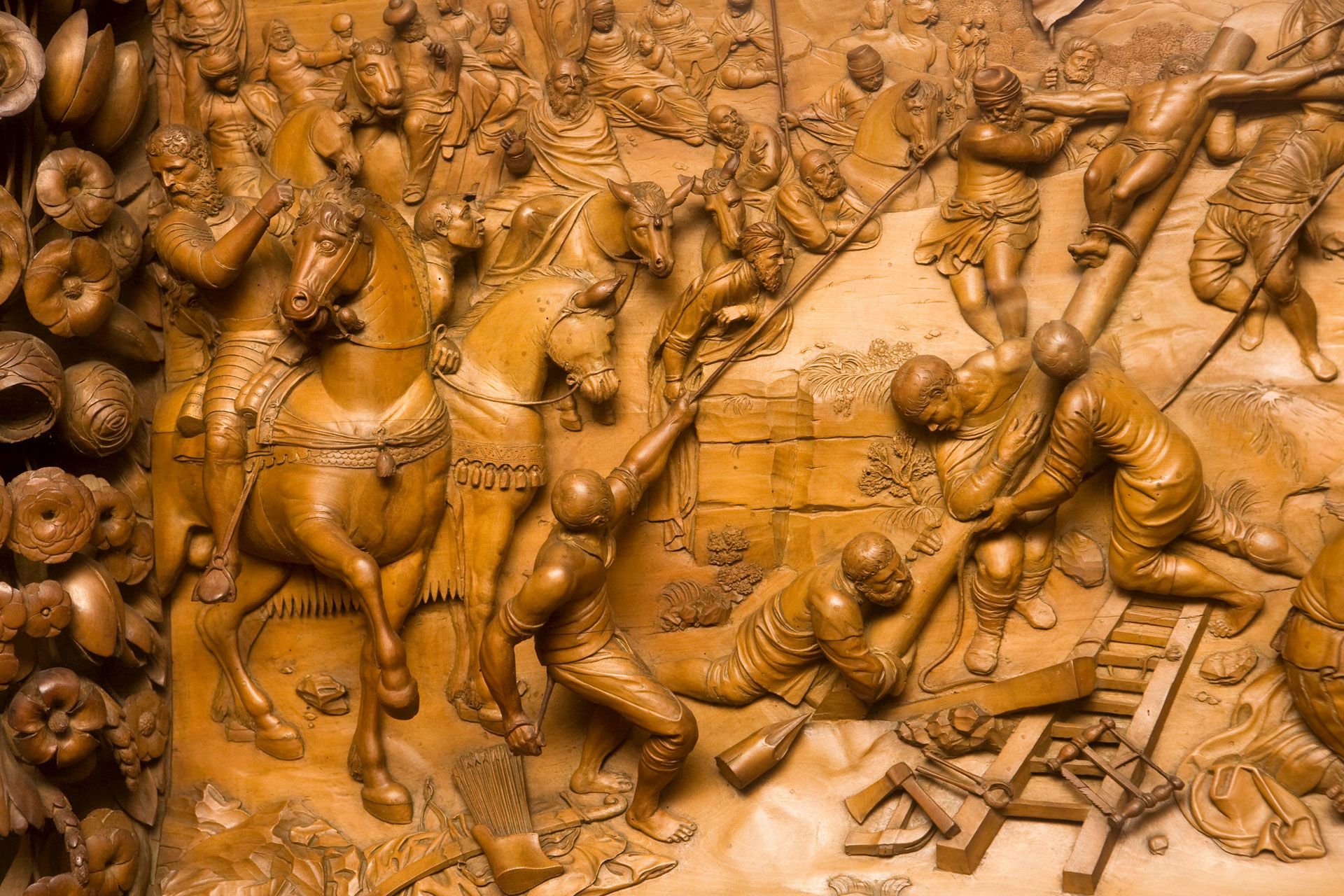 A woodcarving depicting the crucifixion