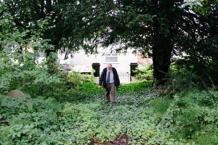 Stivey in the cemetery at Aberdare