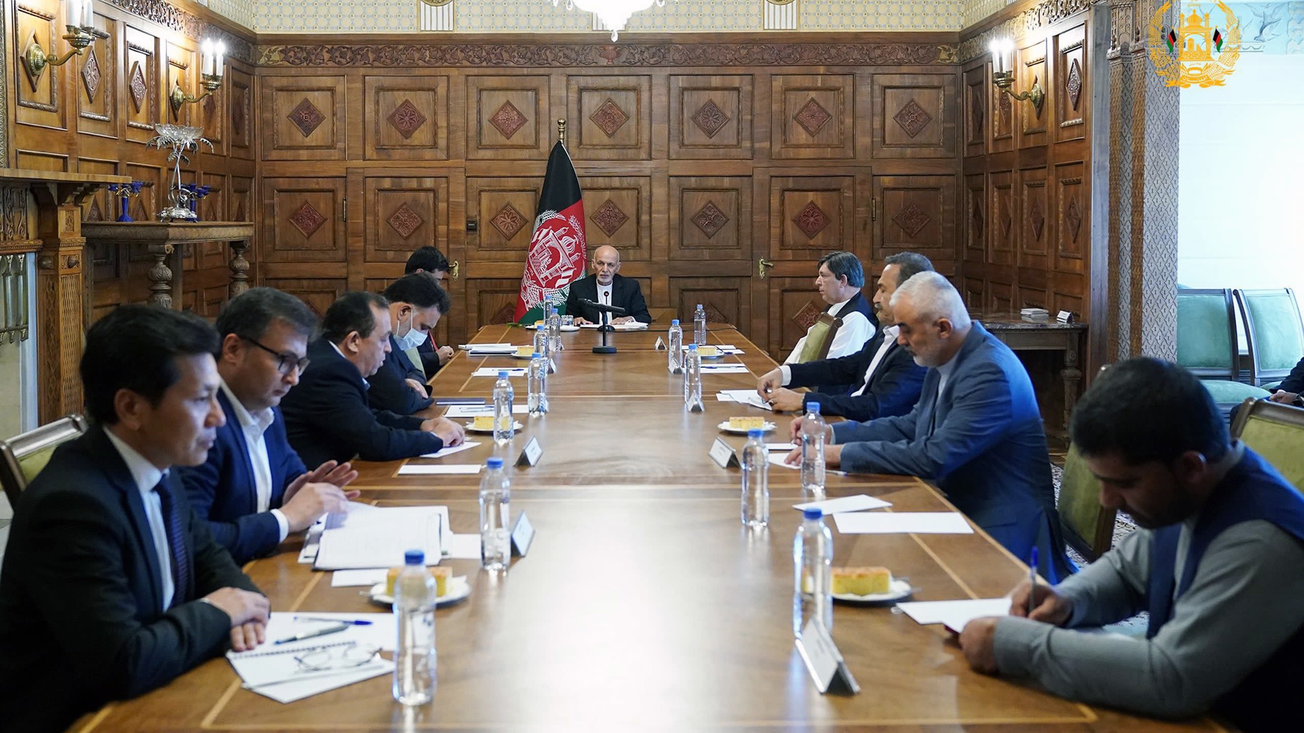 Former Afghan President Ashraf Ghani with officials and aids at a morning briefing in the Presidential Palace, Aug 14 2021