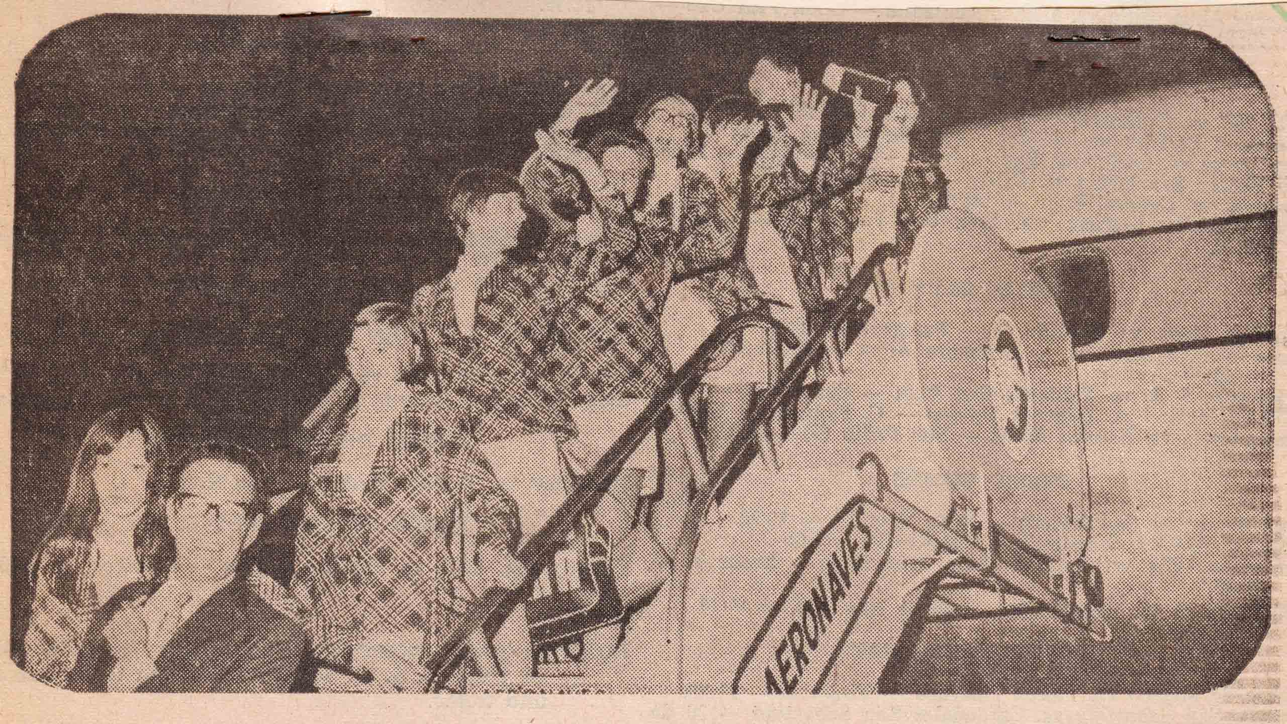 England players disembarking from their plane in Mexico City