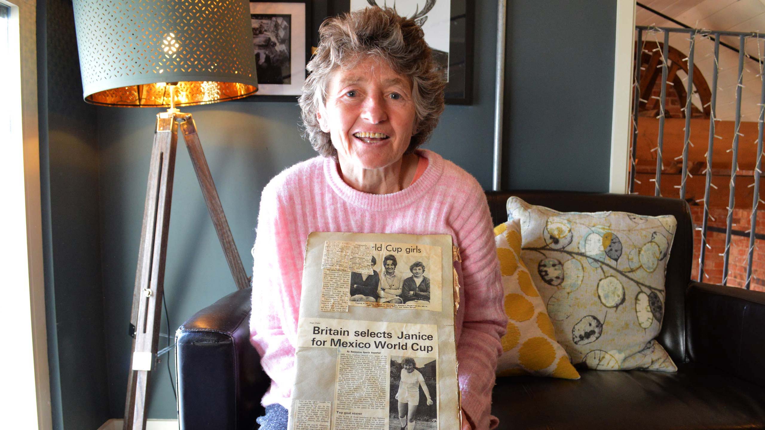 Janice Emms née Barton