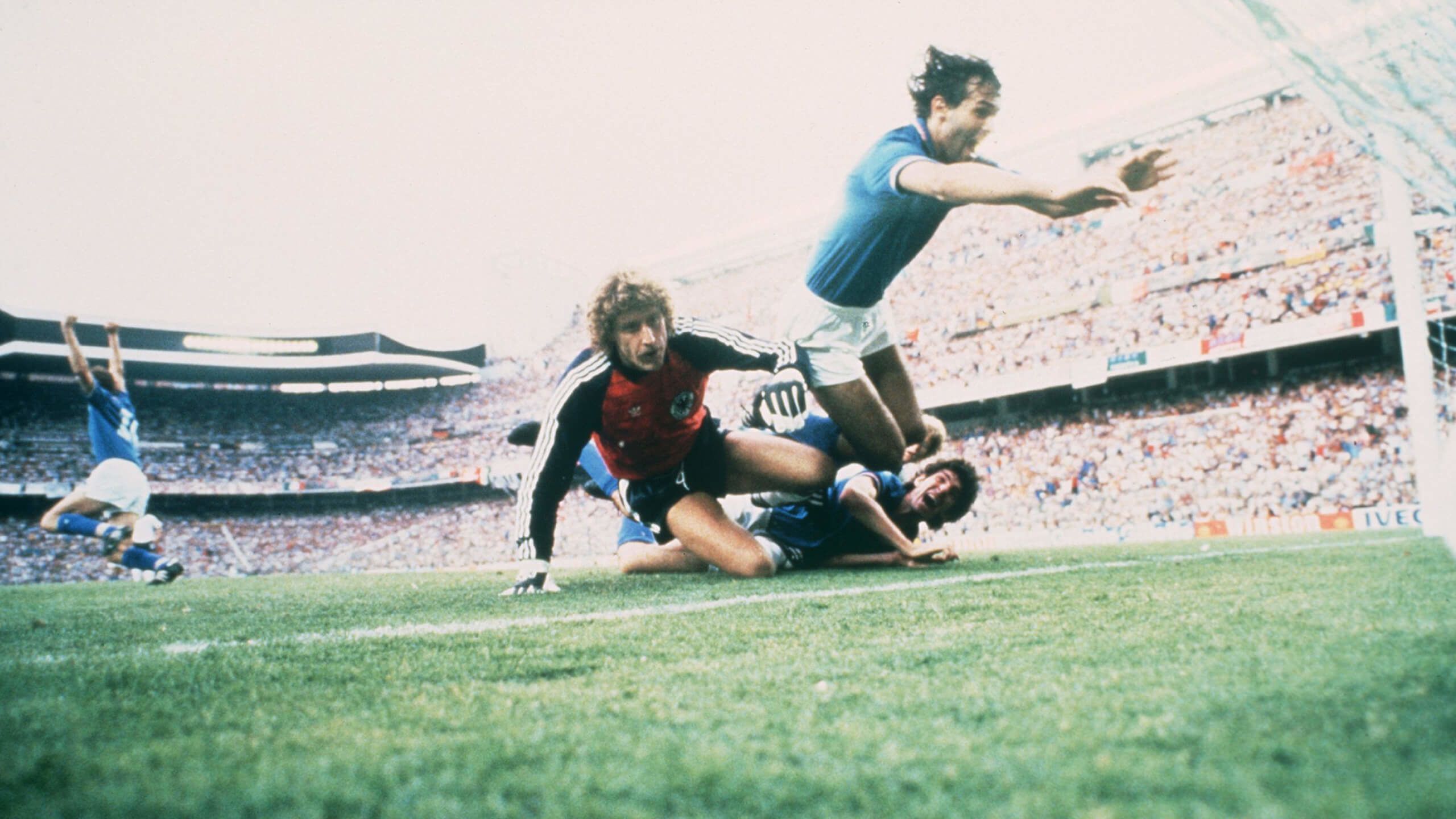 Paolo Rossi scores for Italy in the 1982 World Cup final