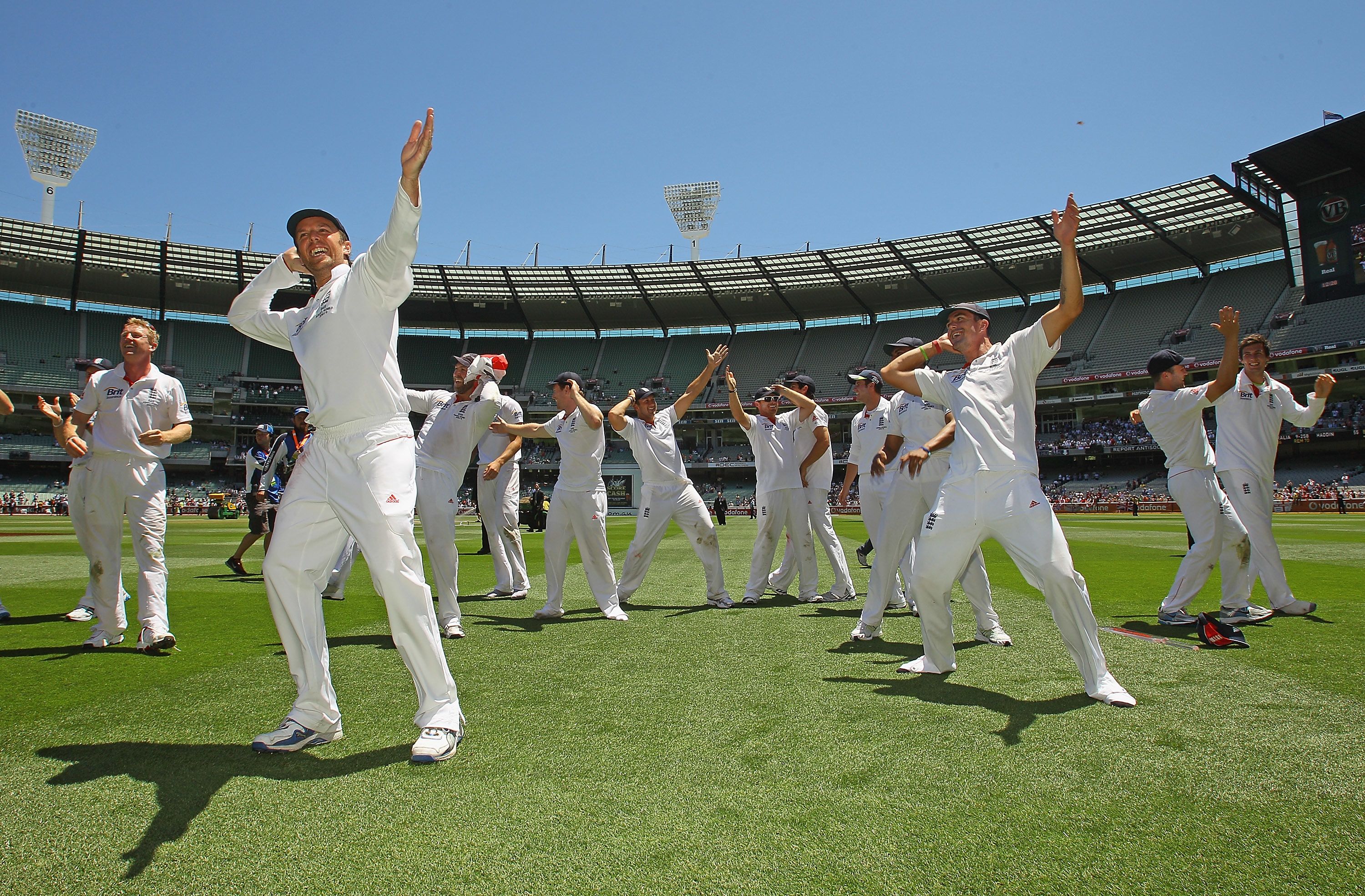 England celebrate 2010-11 Ashes win in Australia with 'sprinkler' dance 