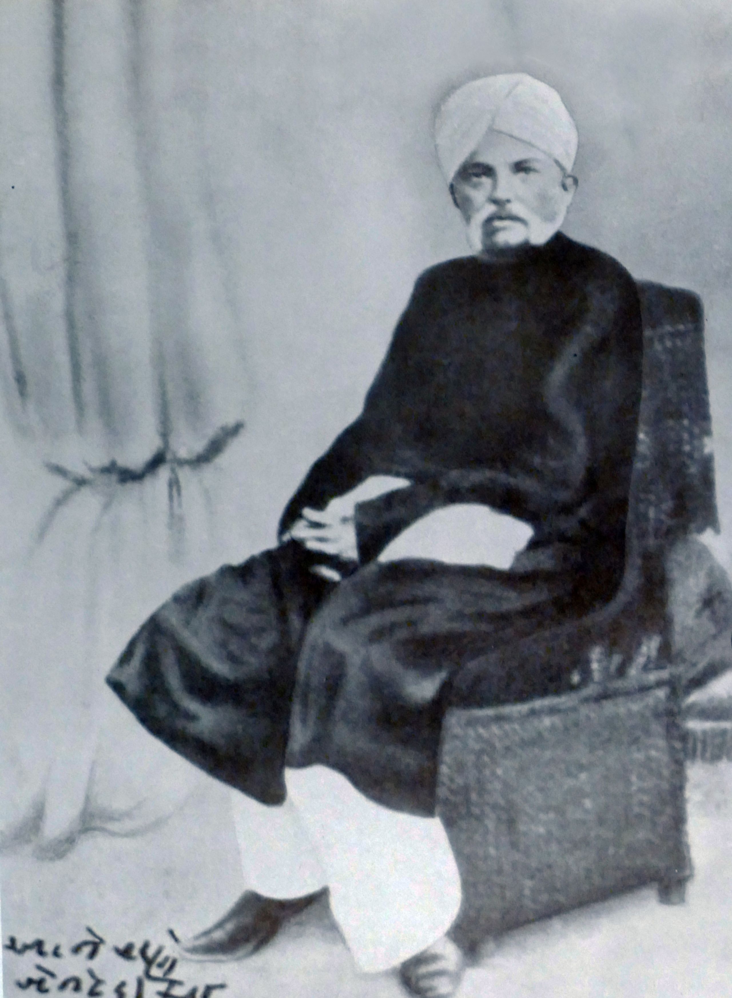 गांधी के पिता करमचंद उत्तमचंद गांधी, पोरबंदर के एक जानी-मानी हस्ती थे. वे राजकोट और बीकानेर के दीवान भी रहे.