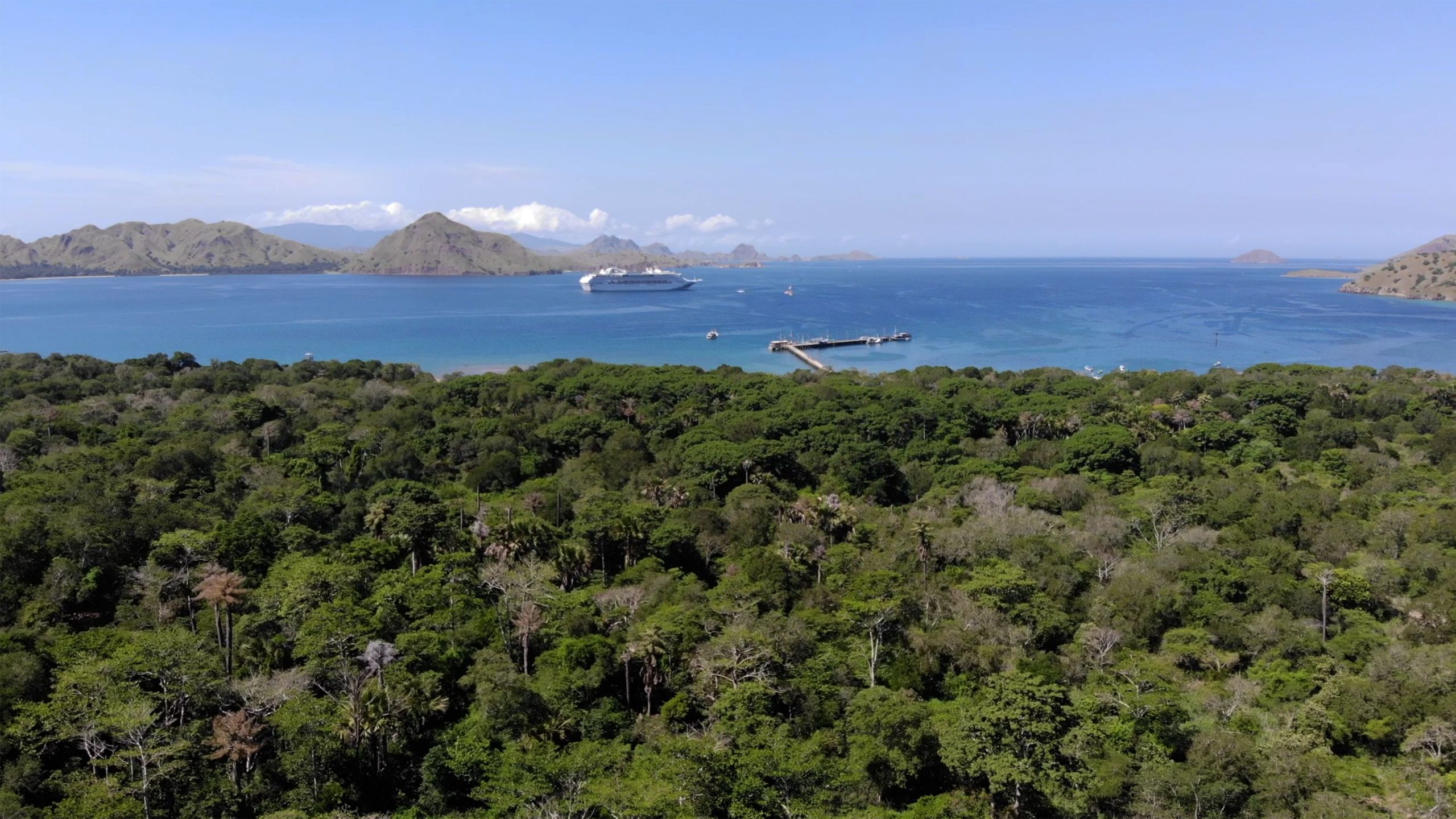 Tourist cruise ship, Komodo National Park, Indonesia. BBC