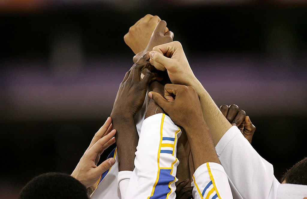 Puños de deportistas