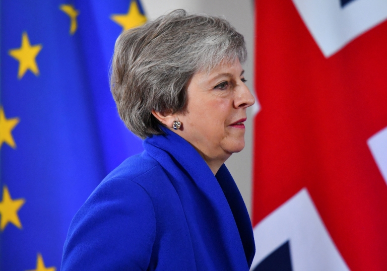 Theresa May urges Jeremy Corbyn to do a Brexit deal