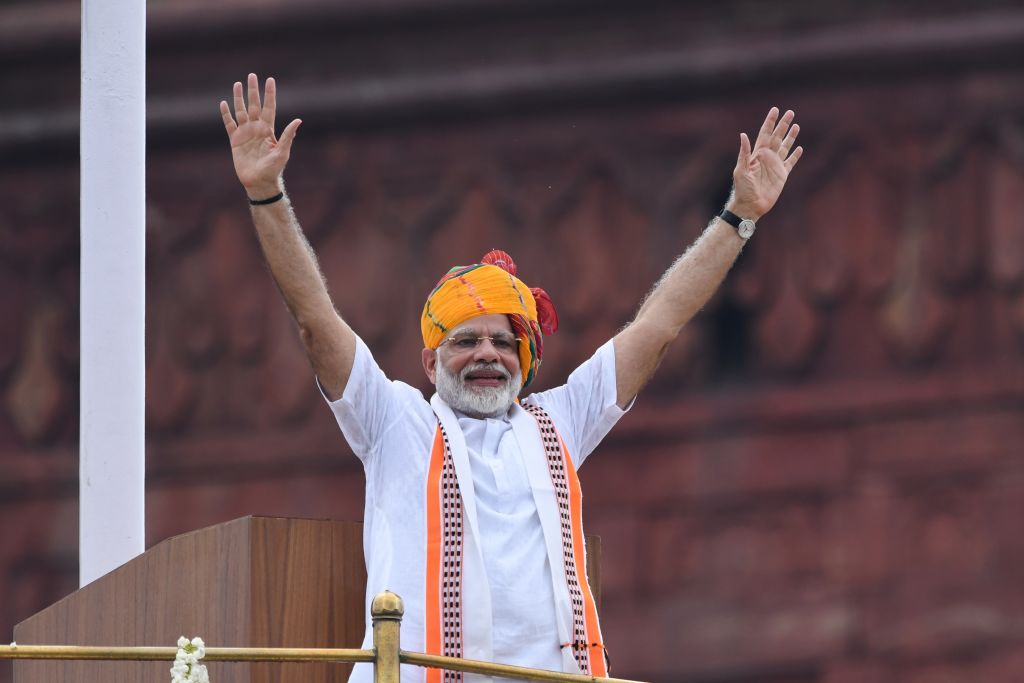 India protests: PM Modi defends citizenship bill amid clashes