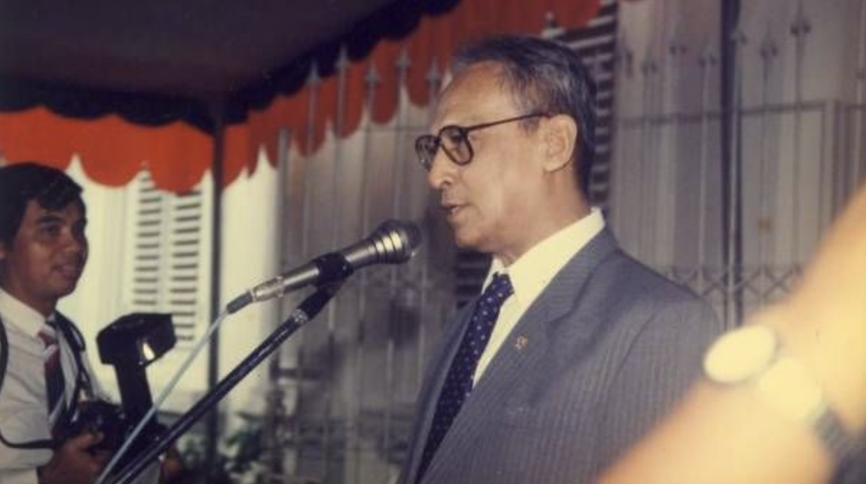 Fuad Hassan, Menteri Pendidikan dan Kebudayaan, NKK/BKK, SMPT.