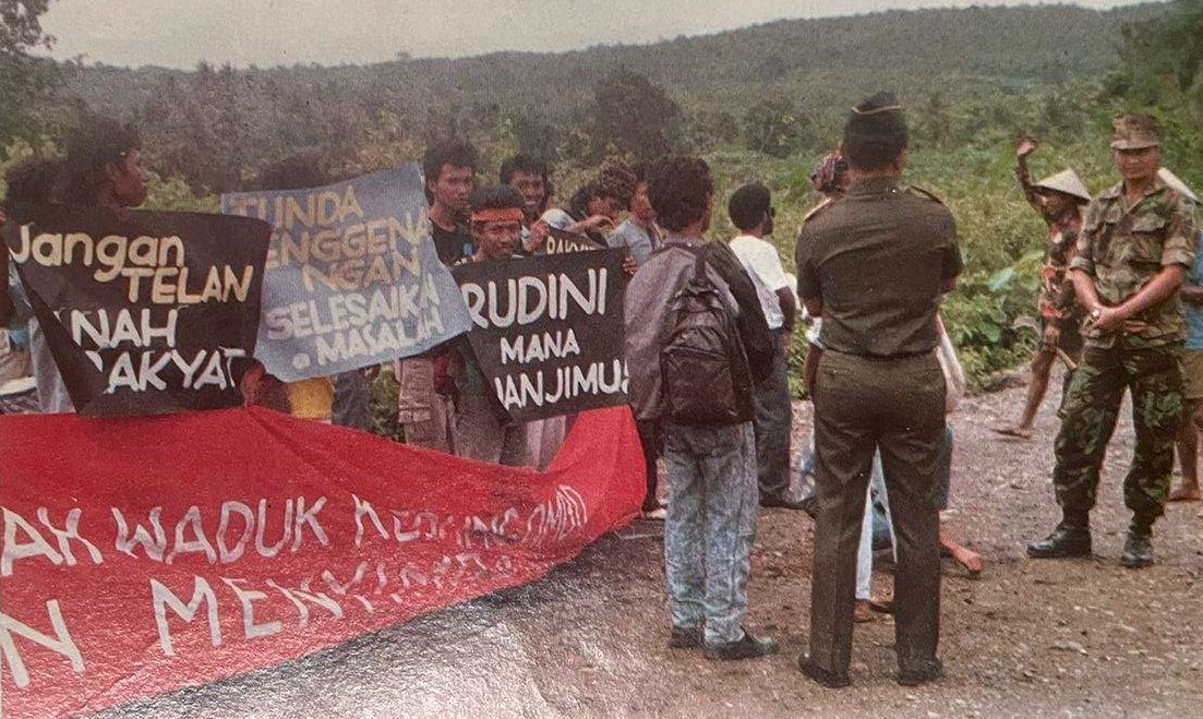 Gerakan mahasiswa, demonstrasi, Gedungombo