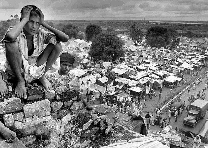 Boy at a refugee camp close to Delhi(Alamy)