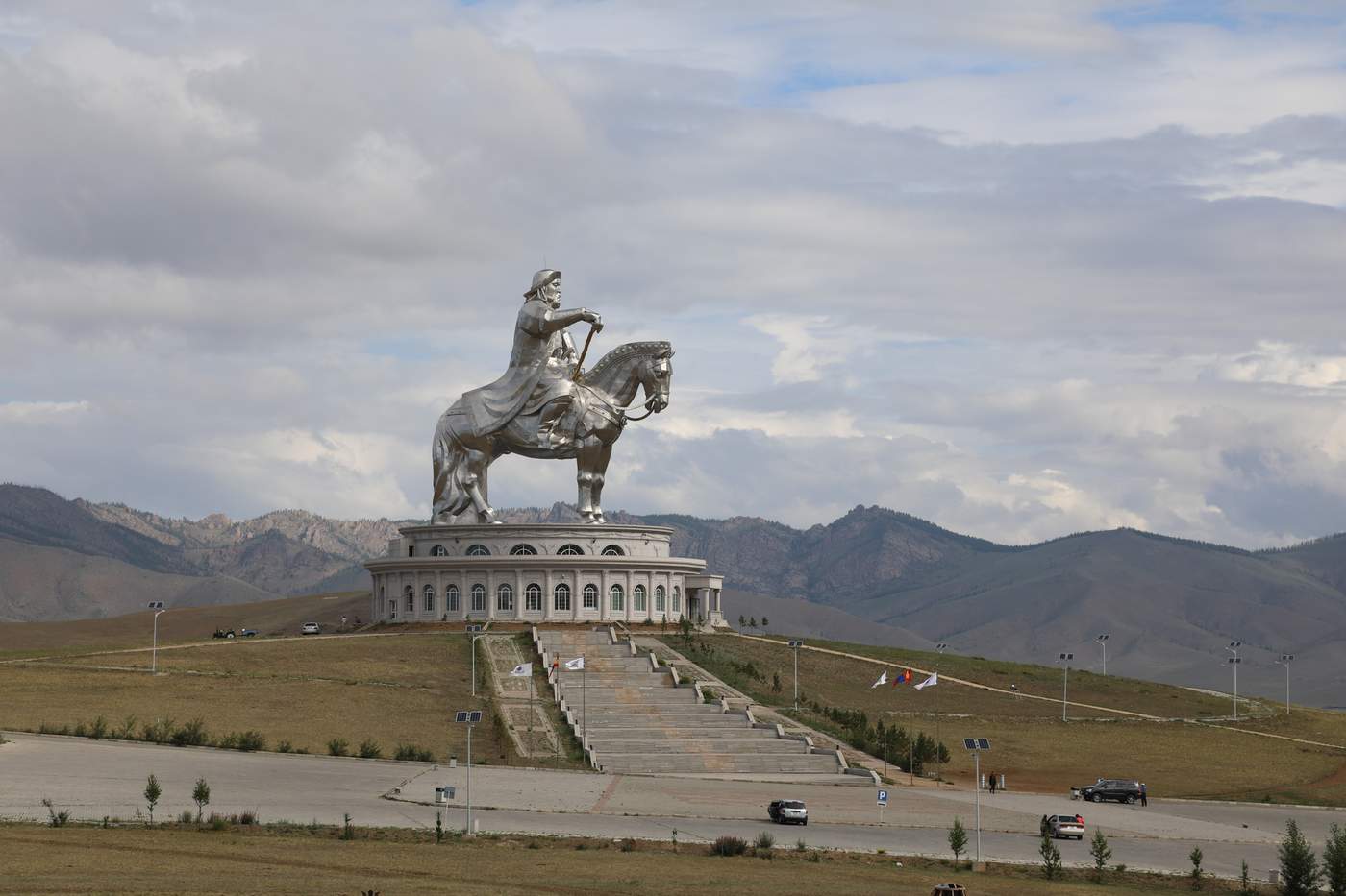 Знакомства Улан Батор