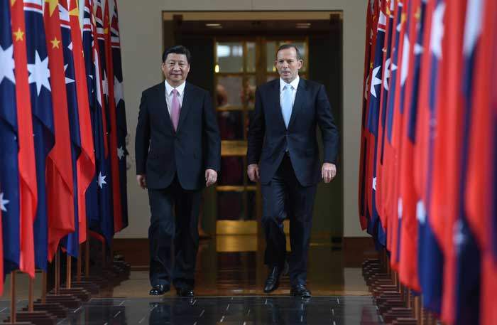 Tập Cận Bình và cựu Thủ tướng Úc Tony Abbott Tập Cận Bình và cựu Thủ tướng Úc Tony Abbott