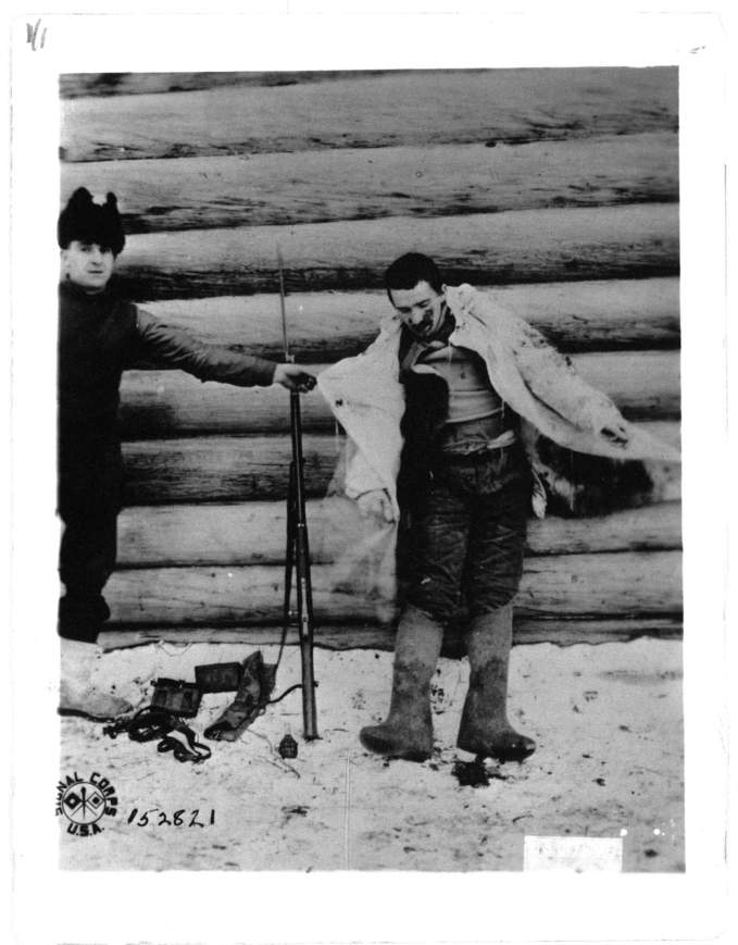 Расстрелянный большевик, деревня Усть-Паденьга, 1919 год Расстрелянный большевик, деревня Усть-Паденьга, 1919 год