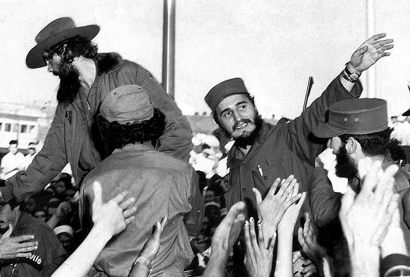 In pictures: Raúl Castro's career over six decades - BBC News