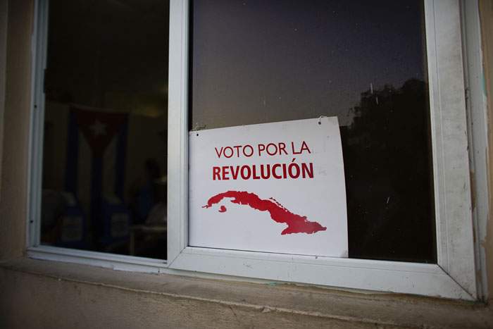 Cuba Voto-700-mr_nlunumm