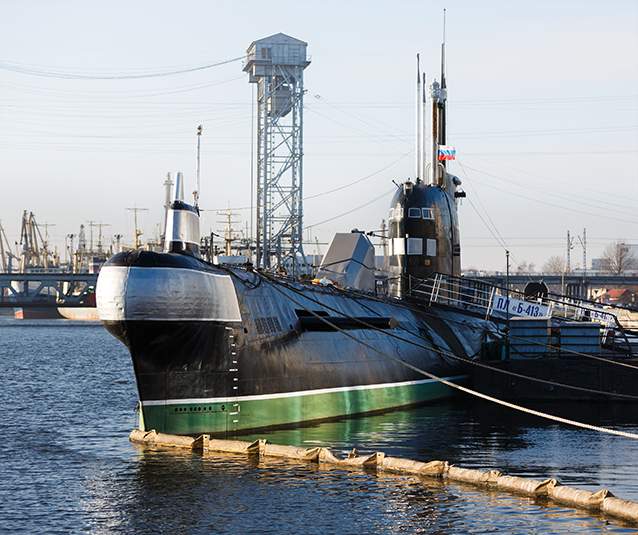 B-413 суу алдында сүзүүчү аскердик кемеси B-413 суу алдында сүзүүчү аскердик кемеси