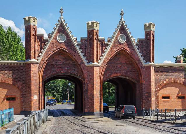 XIX кылымда курулган Бранденберг дарбазасы XIX кылымда курулган Бранденберг дарбазасы