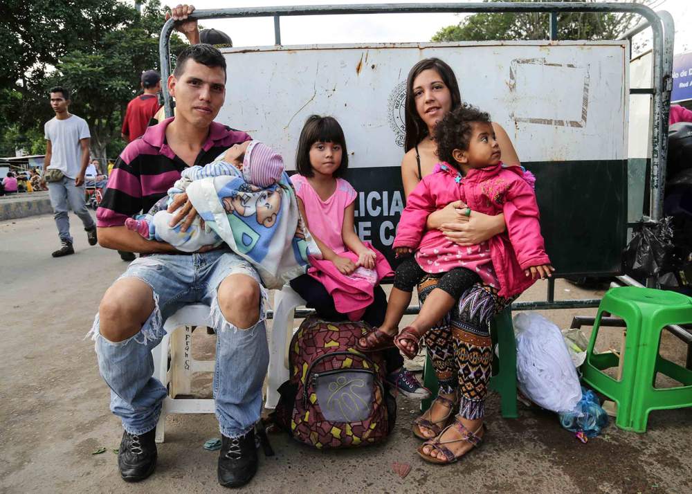 MIles de familias buscan mejorar sus condiciones de vida.  MIles de familias buscan mejorar sus condiciones de vida. 