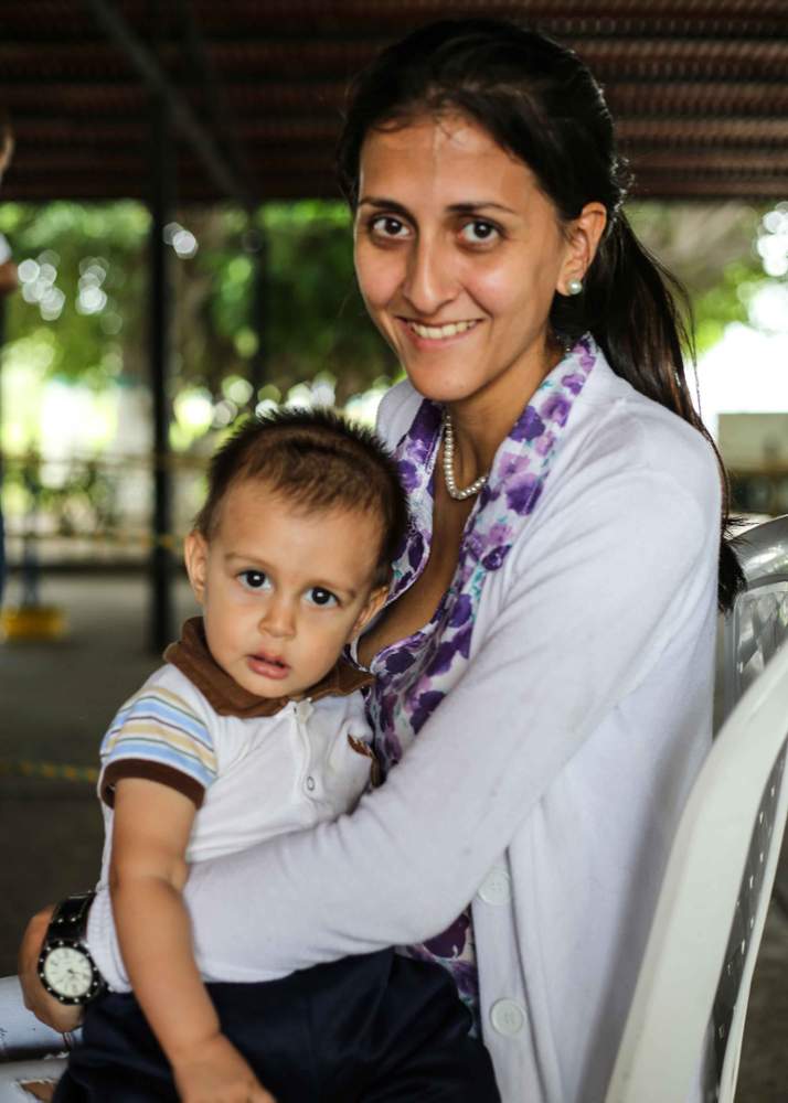 Jessica Pérez y su hijo Santiago