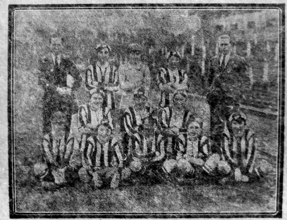 Minnie (bottom right) pictured with her team-mates