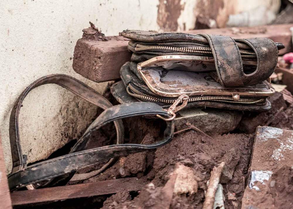 As pessoas que fugiram não tiveram tempo de levar seus pertences