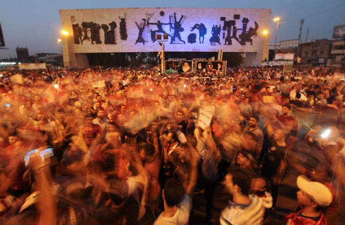 أغسطس\/آب 2015: مظاهرات في ساحة التحرير أغسطس\/آب 2015: مظاهرات في ساحة التحرير