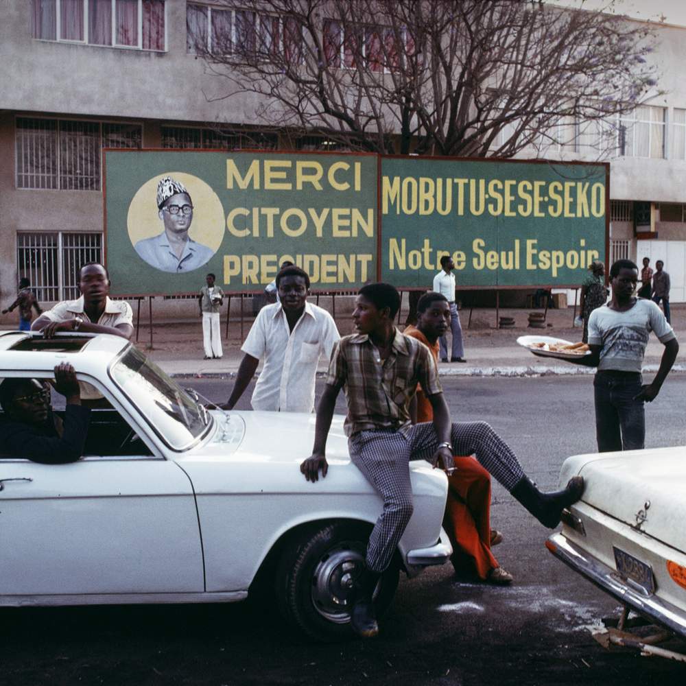 Надписи в Лумумбаши "Спасибо, гражданин президент" и "Мобуту Сесе Секо – наша единственная надежда". 1979 год