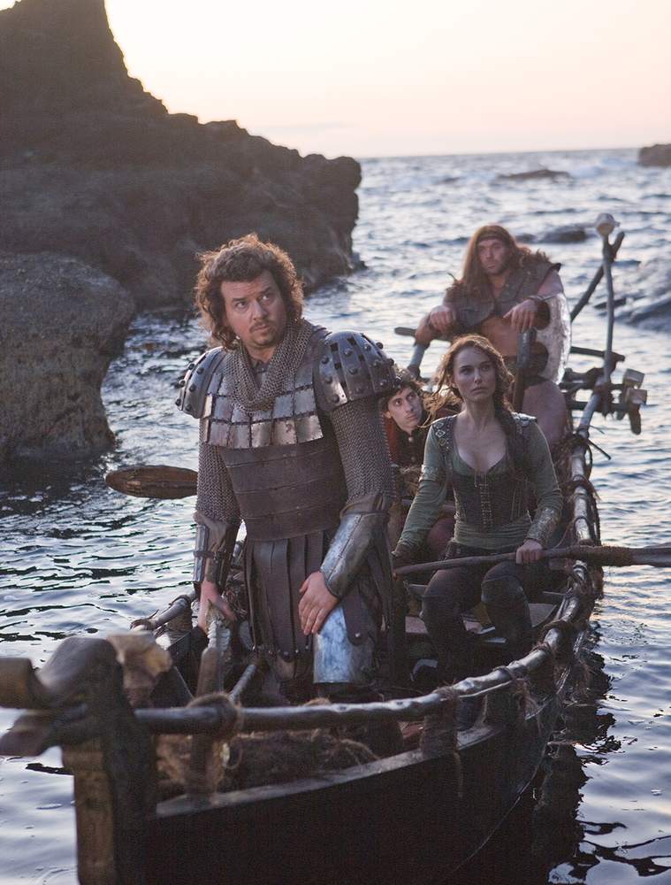 Deni MekBrajd i Natali Portman u filmu Vaše visočanstvo