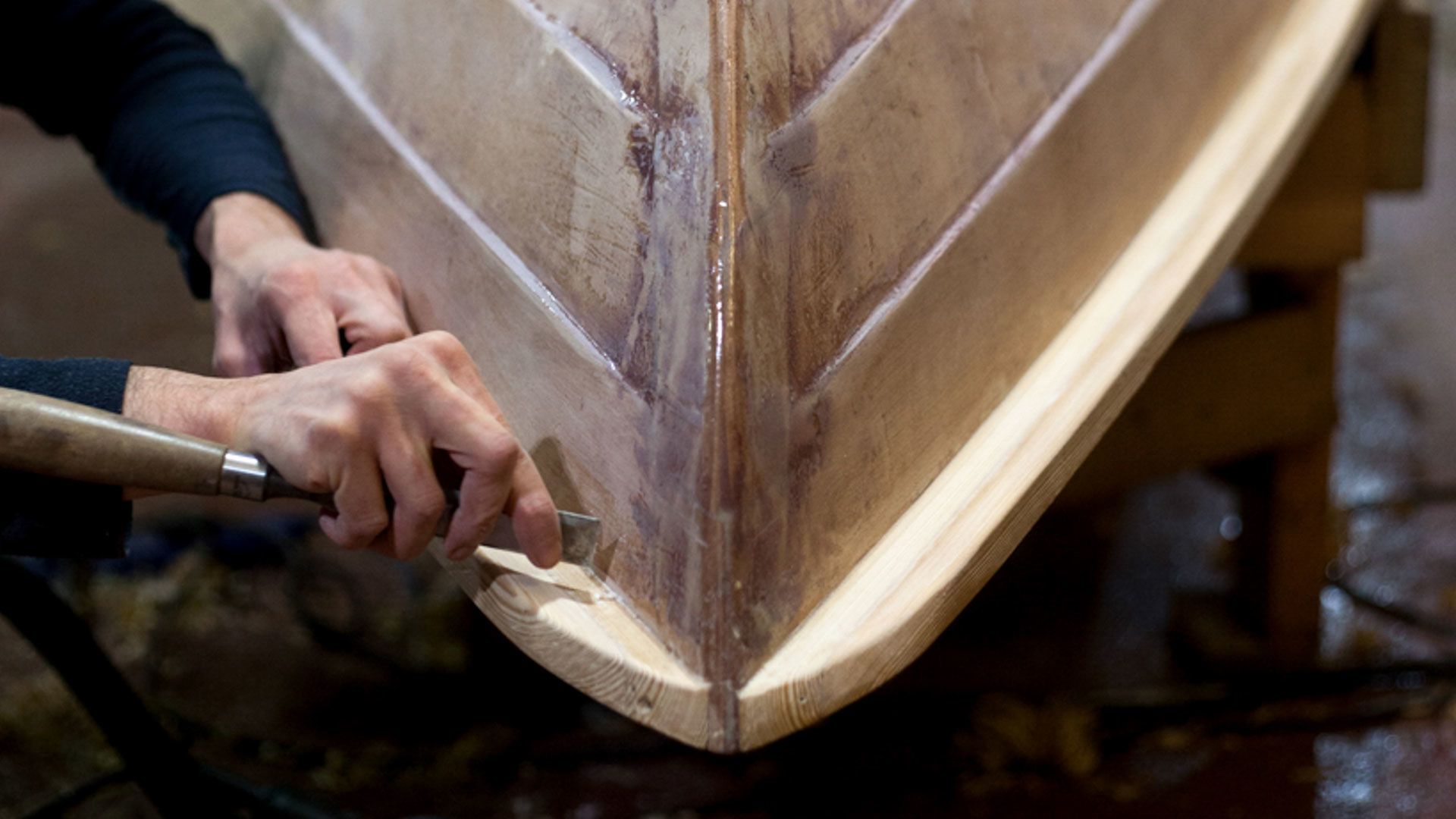 Chiselling a boat