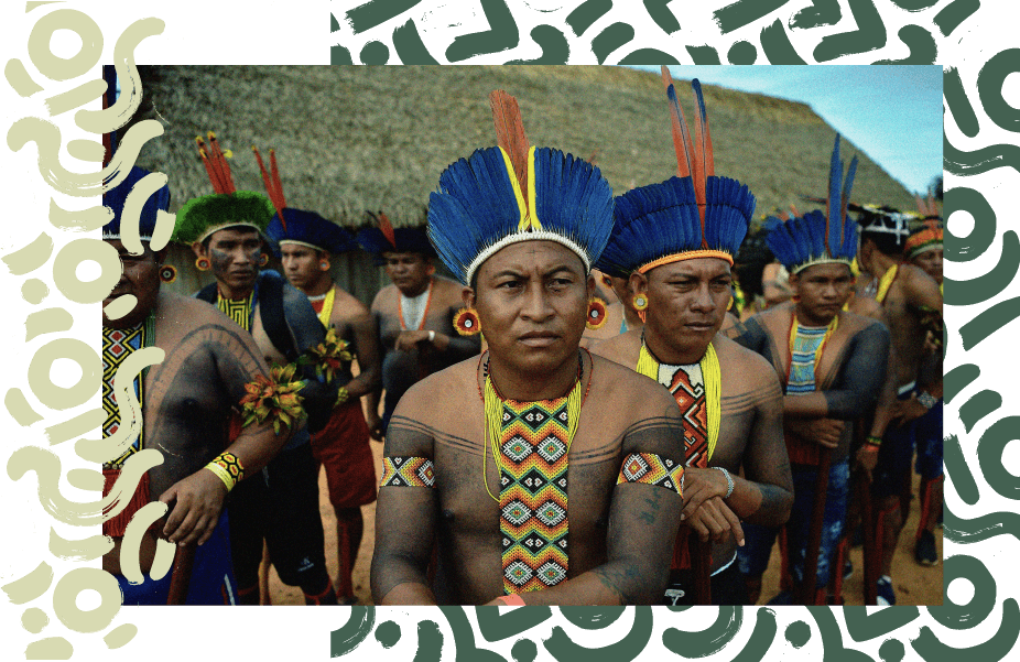 Homens do povo tapirapé se preparam para uma dança cerimonial, em 17 de janeiro de 2020 