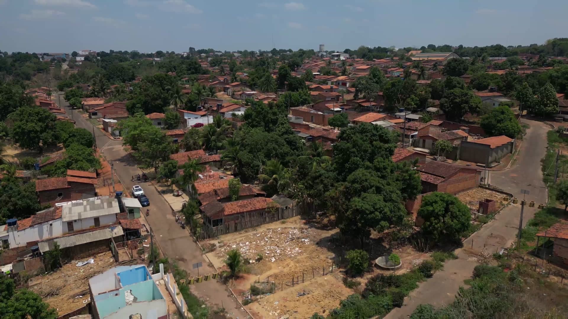 Vídeo feito de um drone mostrando uma das voçorocas de Buriticupu