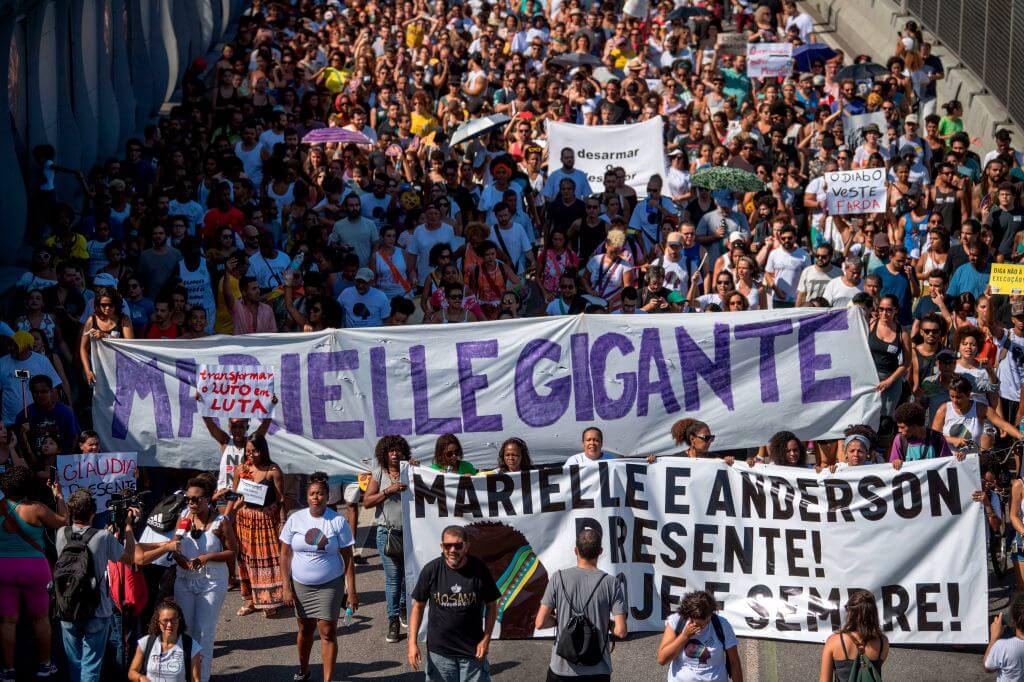 Manifestação na favela da Maré, em 18 de março de 2018