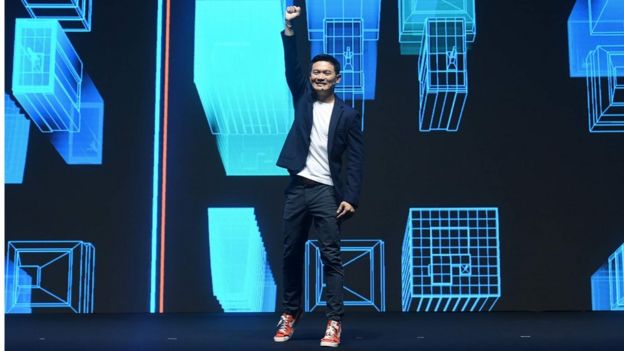 ดร.สุชัชวีร์ สุวรรณสวัสดิ์ หรือ ดร.เอ้