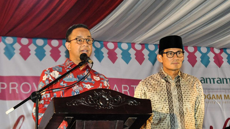 Gubernur Anies Baswedan mengklaim sumur resapan bisa membawa air kembali ke sumber air tanah dalam.