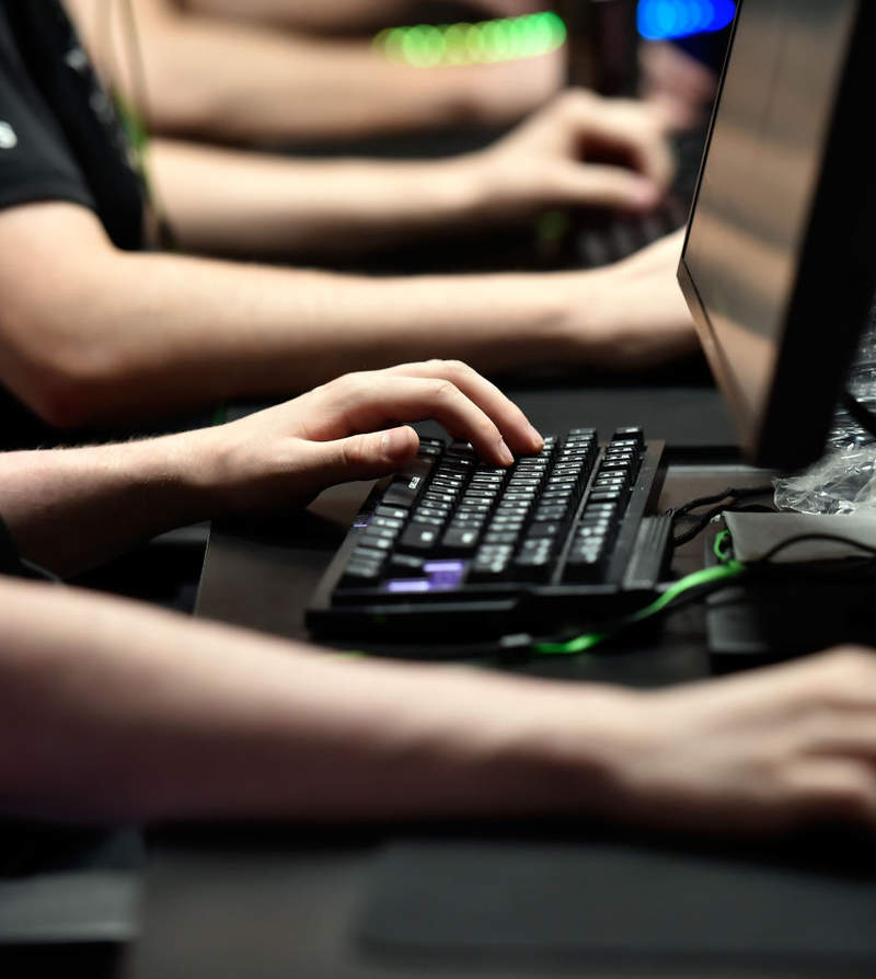 布里安瑪體育館