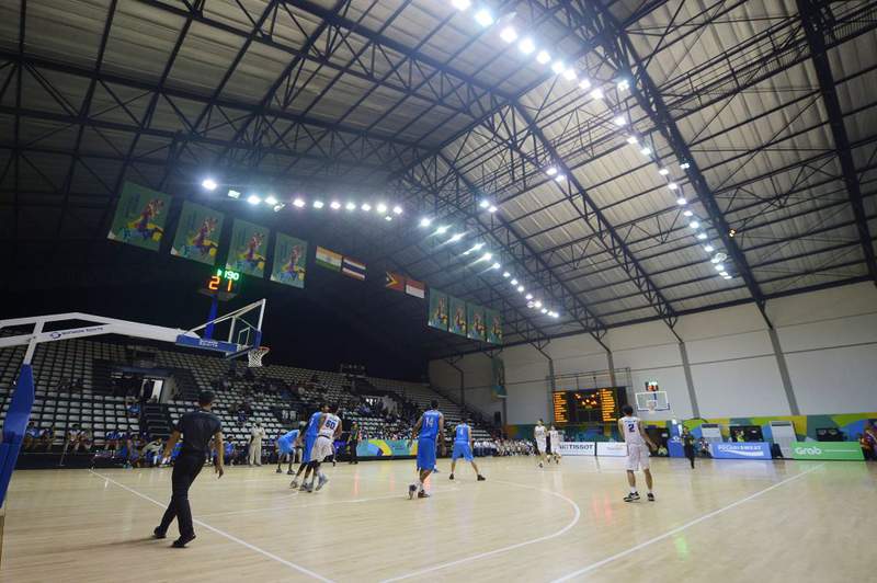 格羅拉蓬卡諾籃球館