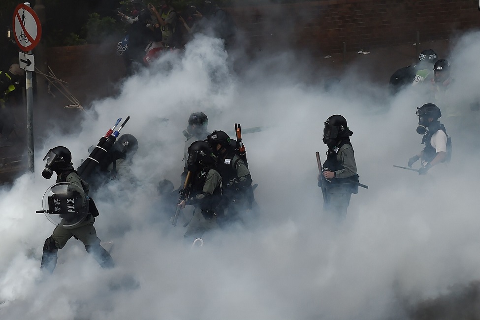 今天 11月13日 是理大圍城 支官黑警武力挾持過千市民序幕的日子 Lihkg 討論區 今天 11月13日 是理大圍城 支官黑警武力挾持過千市民序幕的日子 Lihkg 討論區