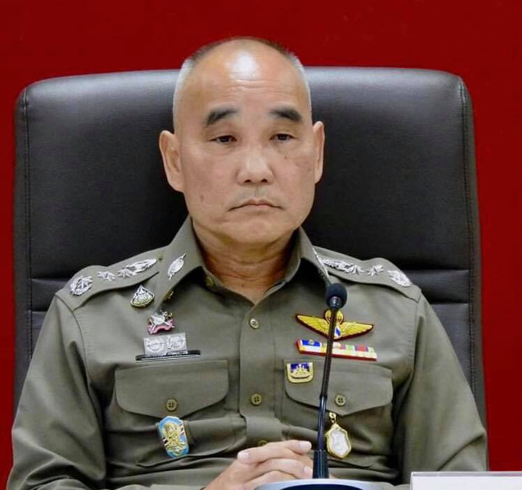 พล.ต.อ.ศตวรรษ หิรัญบูรณะ