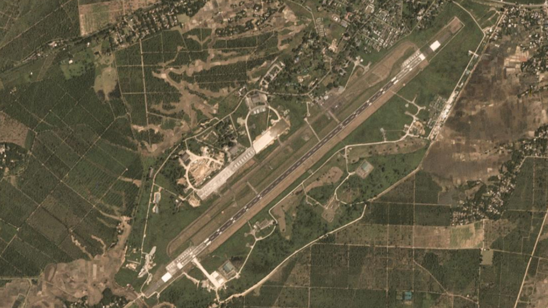 Satellitenbild der Chabua Air Force Station am 9. Juli 2020