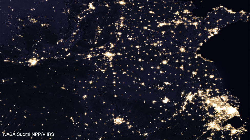 Снимок со спутника Китая в ночное время, 2012