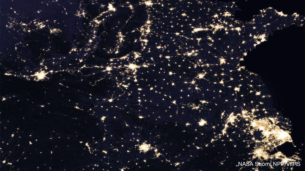 Снимок со спутника Китая в ночное время, 2016